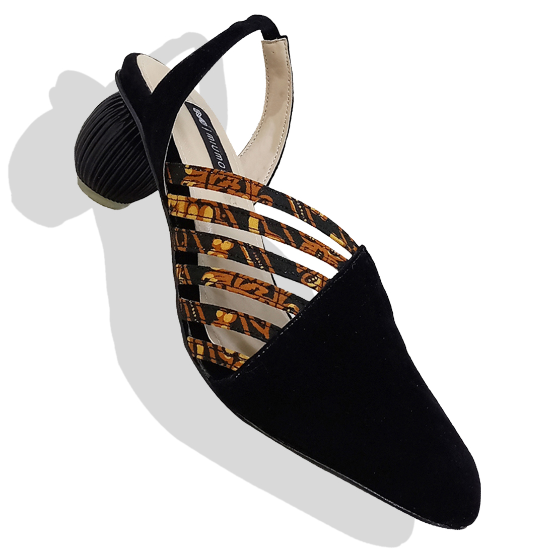 Putripari Noesa Nila 